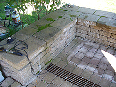 Click here for a larger view of this mold/mildew removal image