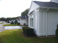 Click here for a larger view of this commercial pressure washing image