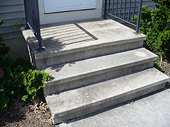 Click here for a larger view of this mold/mildew removal image