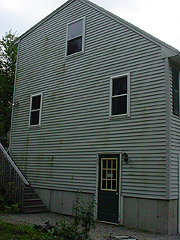 Click here for a larger view of this mold/mildew removal image