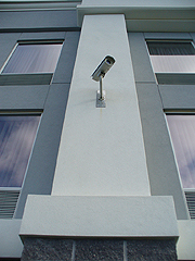 Click here for a larger view of this commercial pressure washing image